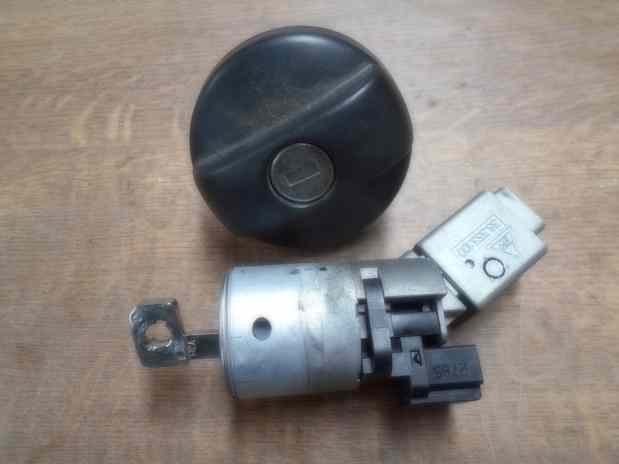 Neiman avec bouchon de réservoir
PEUGEOT 307 (2)
An 06.2005 - 11.2007

Une clé