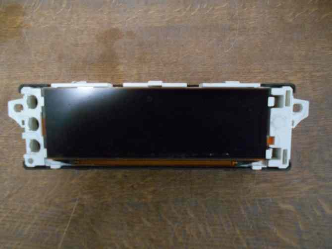 Afficheur
PEUGEOT Partner (2)
An 07.2010

