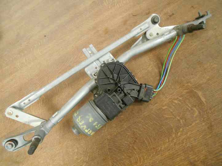 Systeme Essuie glace 
PEUGEOT Partner (2)
Année 04.2018

