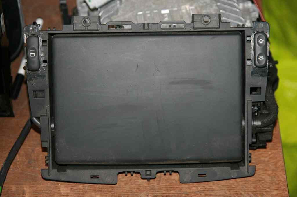 Affichage Navigation Peugeot 3008 
ref : 98045606ZD