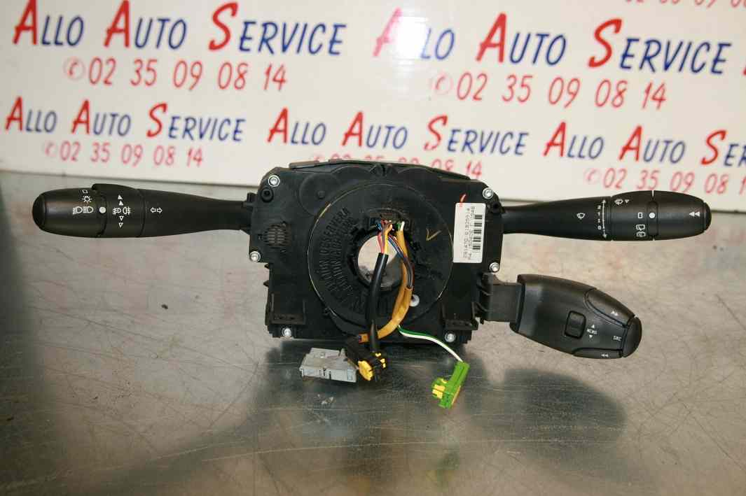 Commodo PEUGEOT 207
An 04.2006 - 06.2013

COM 2005
Valeo 96630724XT
