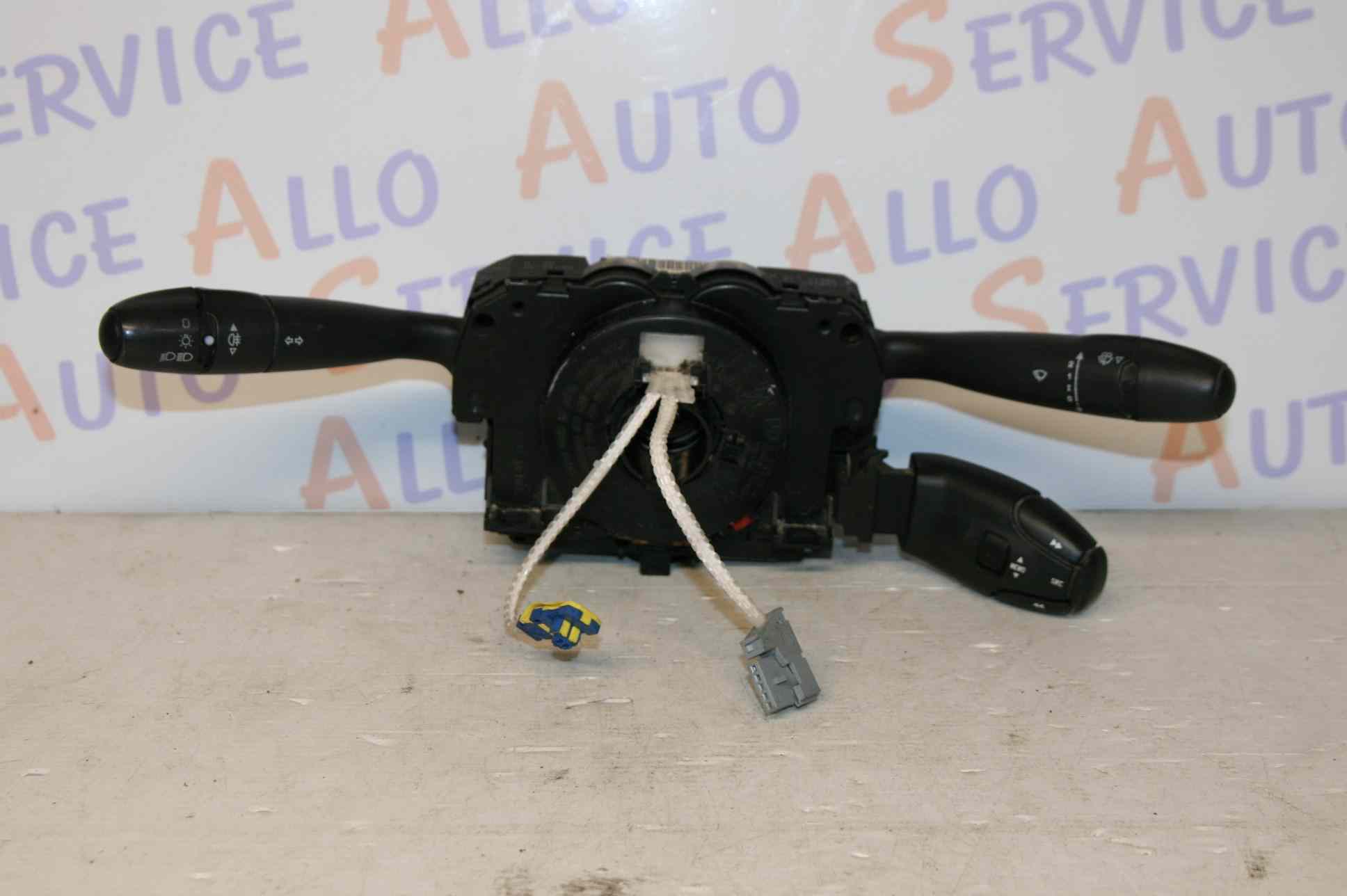 Commodo COM2005 DELPHI
PEUGEOT EXPERT II FOURGON (G9)
2007-01->
référence : 96626575XT
