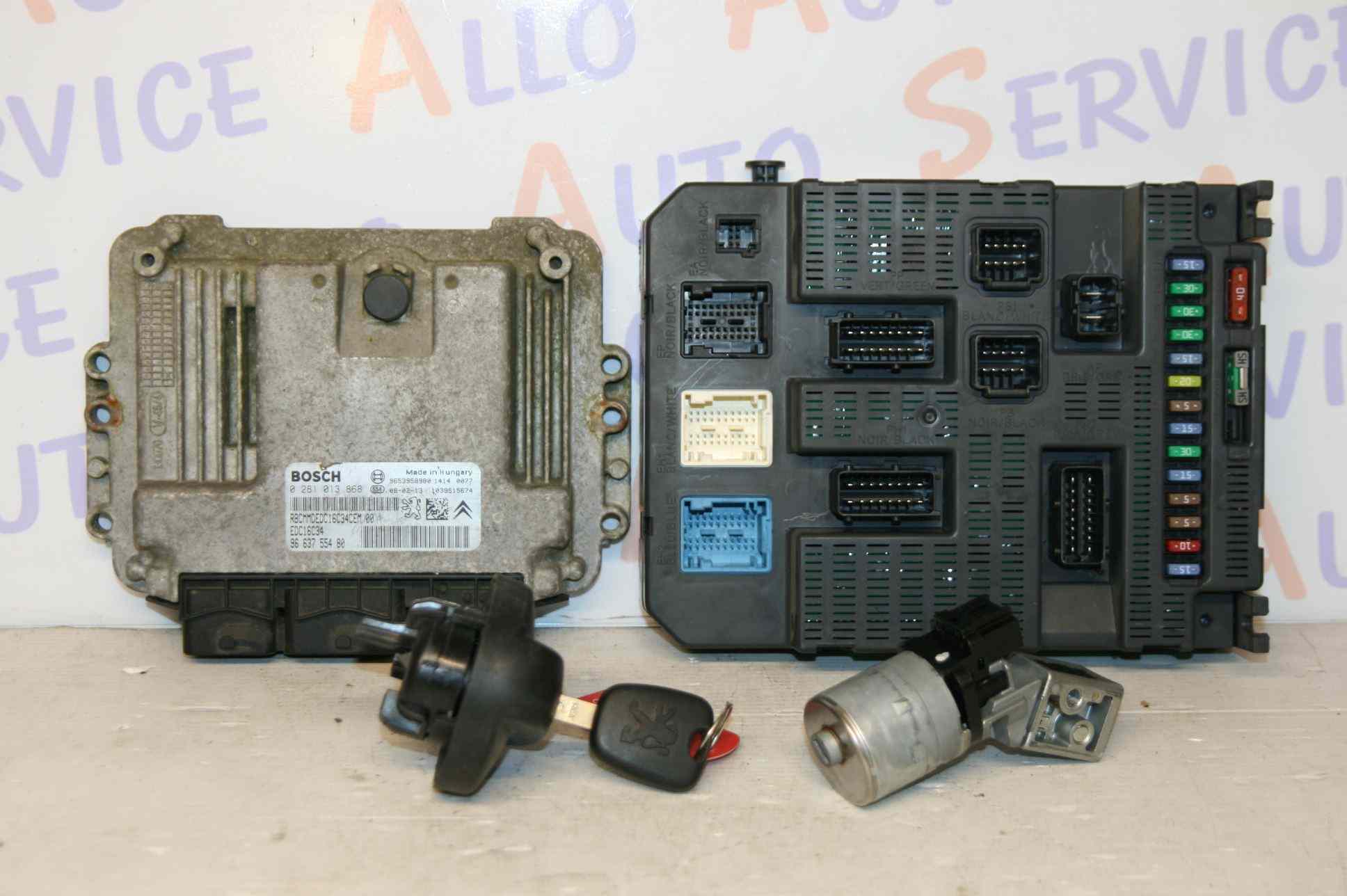 Kit de demarrage 
PEUGEOT 207 3P 
2006-04->2013-06
comprenant :
1 clef + bouchon de réservoir

calculateur Bosch EDC16C34
référence : 9663755480

BSI VALEO 
référence : 9663798280

