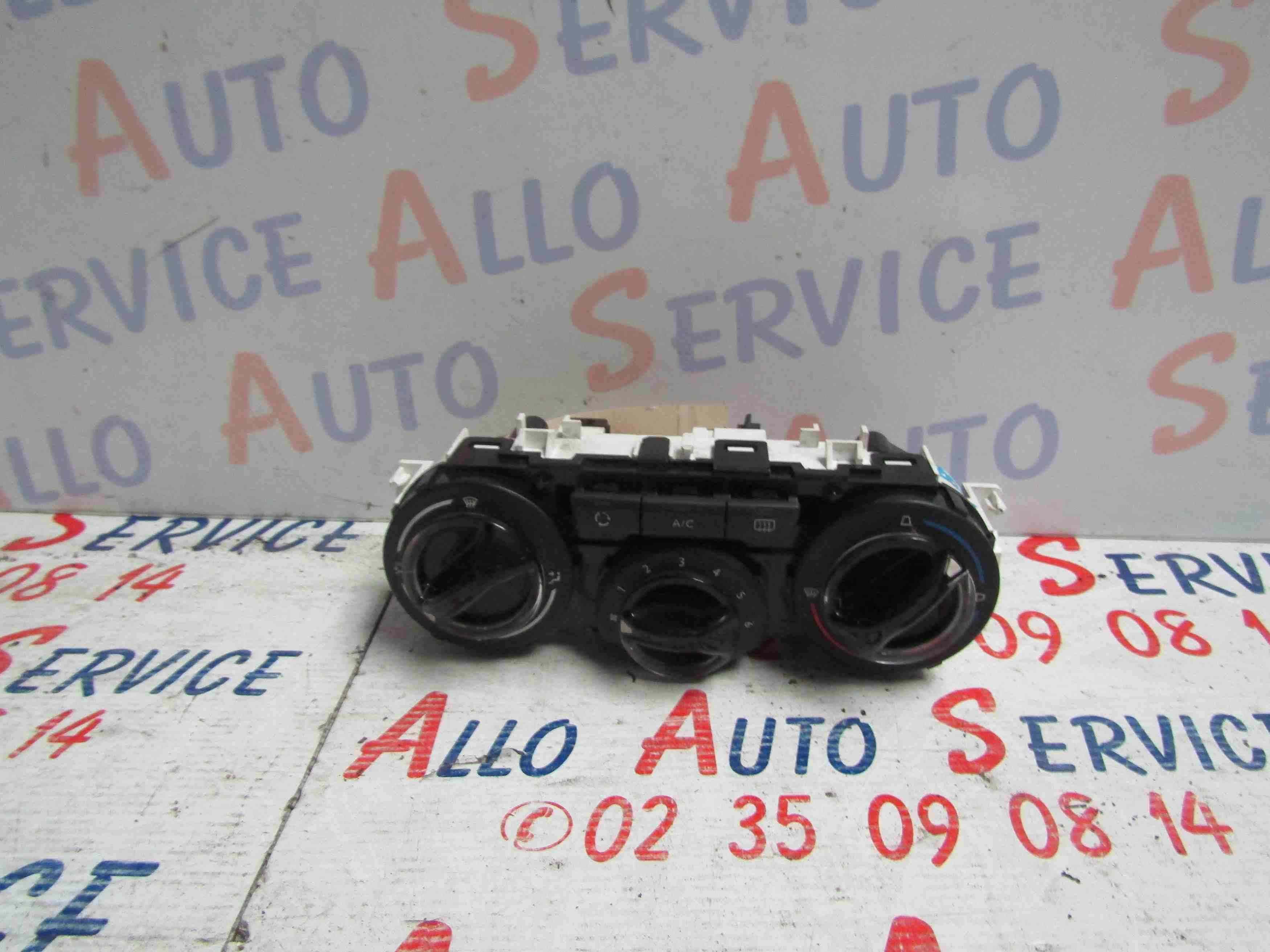 Commande de chauffage 
PEUGEOT 208

09.2017
Frais de port sur devis

