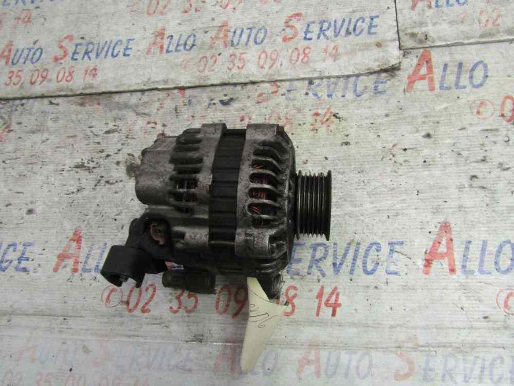 Alternateur 
PEUGEOT 206 phase 1

CL7

ref: 9638275880

