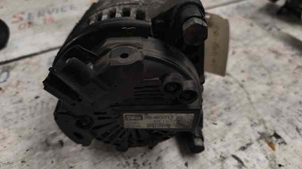 Alternateur 
PEUGEOT 207 Ph1
1.6 HDI 
Année 2008

Code Moteur:DV6ATED4_9HX
