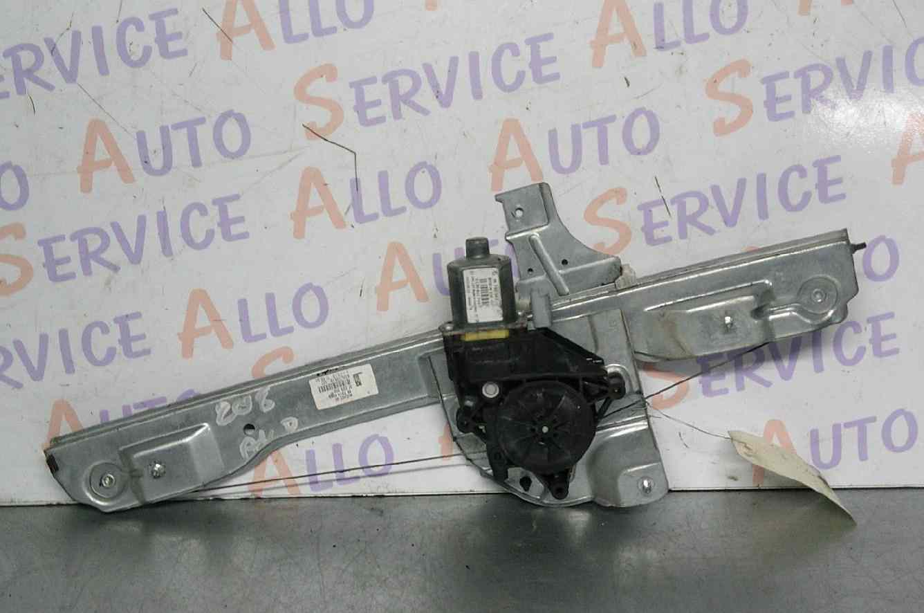 Leve Vitre Av Droit PEUGEOT 208 1 PHASE 1  

MILLESIME 09/2012

