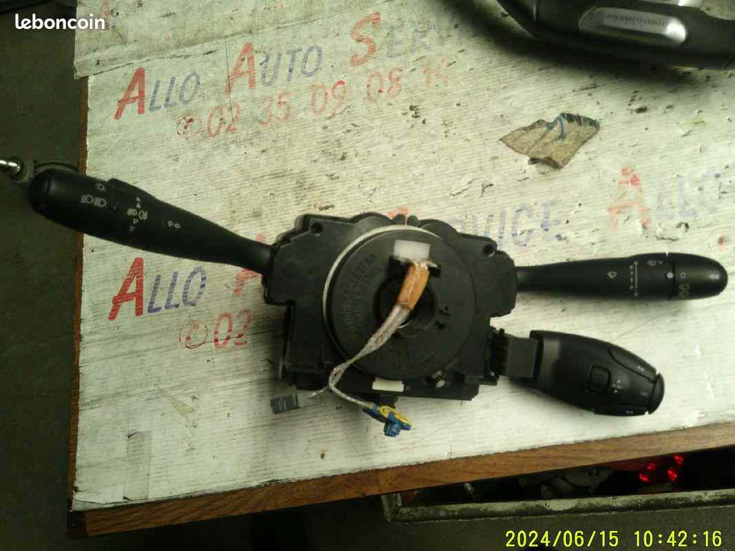 Commodo 
PEUGEOT 206+

garantie 12 mois

