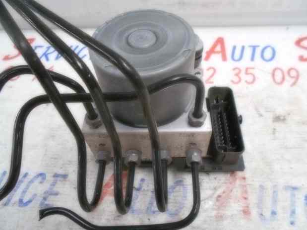 Bloc hydraulique ABS 
PEUGEOT 308
An 09.2007 - 03.2011

Bosch 0265 800 86?
0265 232 392
9660107180 

