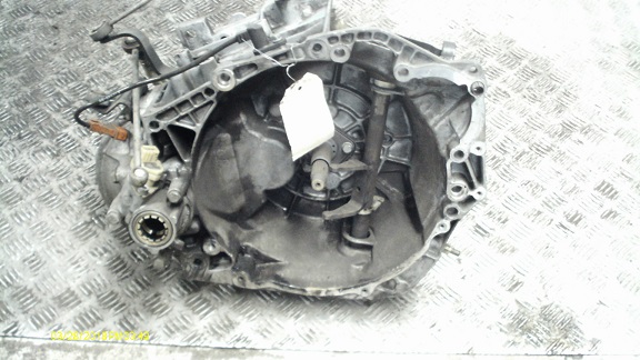 Boite de vitesses 
PEUGEOT 406 1.9 TD 90CV
An 10.1995 - 04.1999

Type boite : 20TA49
163 000 Km

Garanti(e) 3 mois

Frais de Port sur devis