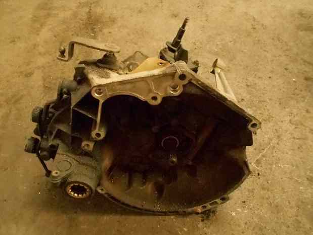 Boite de vitesses 
PEUGEOT 206 1.1e 60CV
An 09/1998 - 03/2009

Type boite : 20CE88 / 20CE44

Garanti(e) 3 mois

Frais de Port sur devis