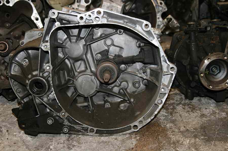 Boite de vitesses PEUGEOT 308 2 phase 1 1.2 puretech 130ch
07.2017

Type boite : 20EA52
 Km : NC

Garanti(e) 3 mois

Frais de Port sur devis