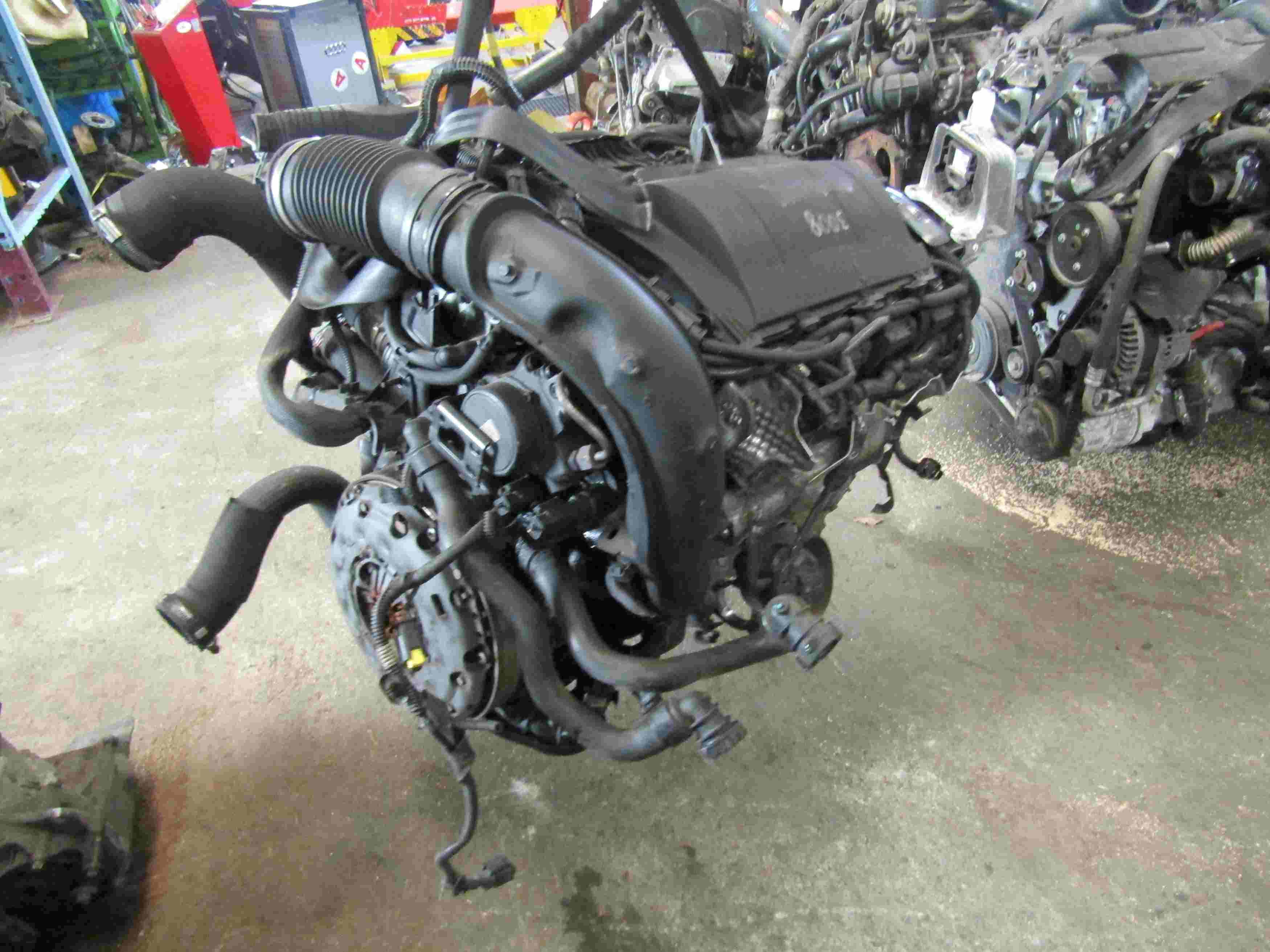 Moteur 
PEUGEOT 3008

Type moteur : DW10CTED4_RHE
183000 Km

Vendu sans alternateur, démarreur, compresseur de clim

Garanti(e) 12 mois

Frais de Port sur devis