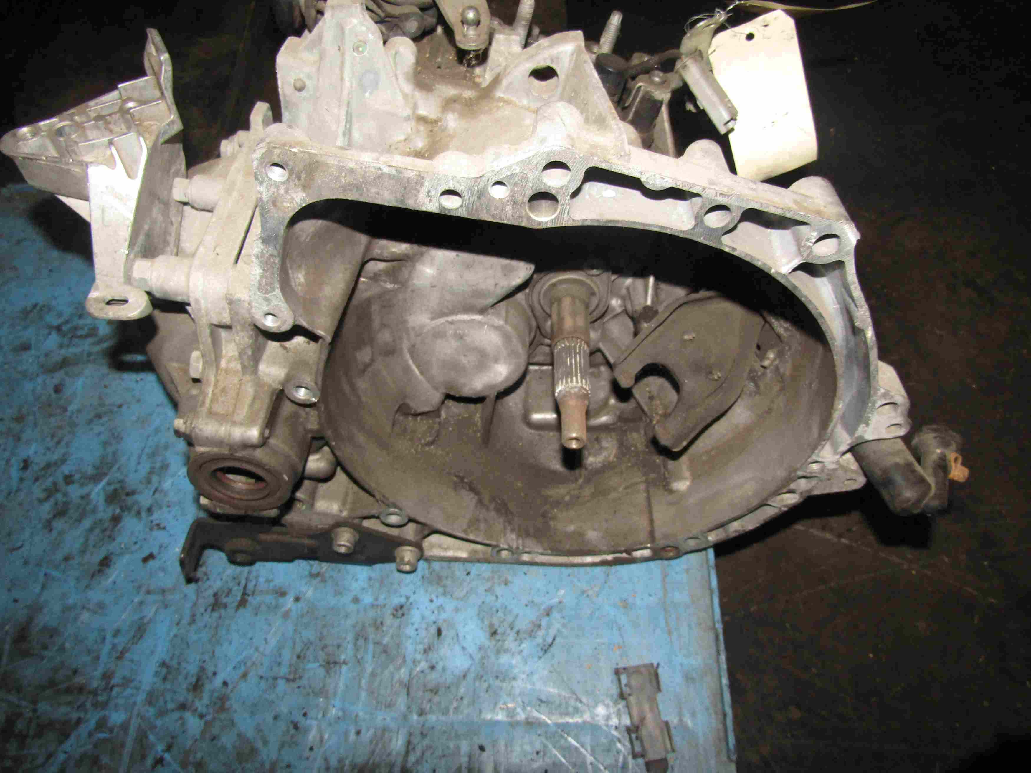 Boite de vitesses 
PEUGEOT 308 2Phase 2 1.6 Bluehdi 120cv

Type boite :20mb39 
 98 000 Km

Garanti(e) 12 mois

Frais de Port sur devis