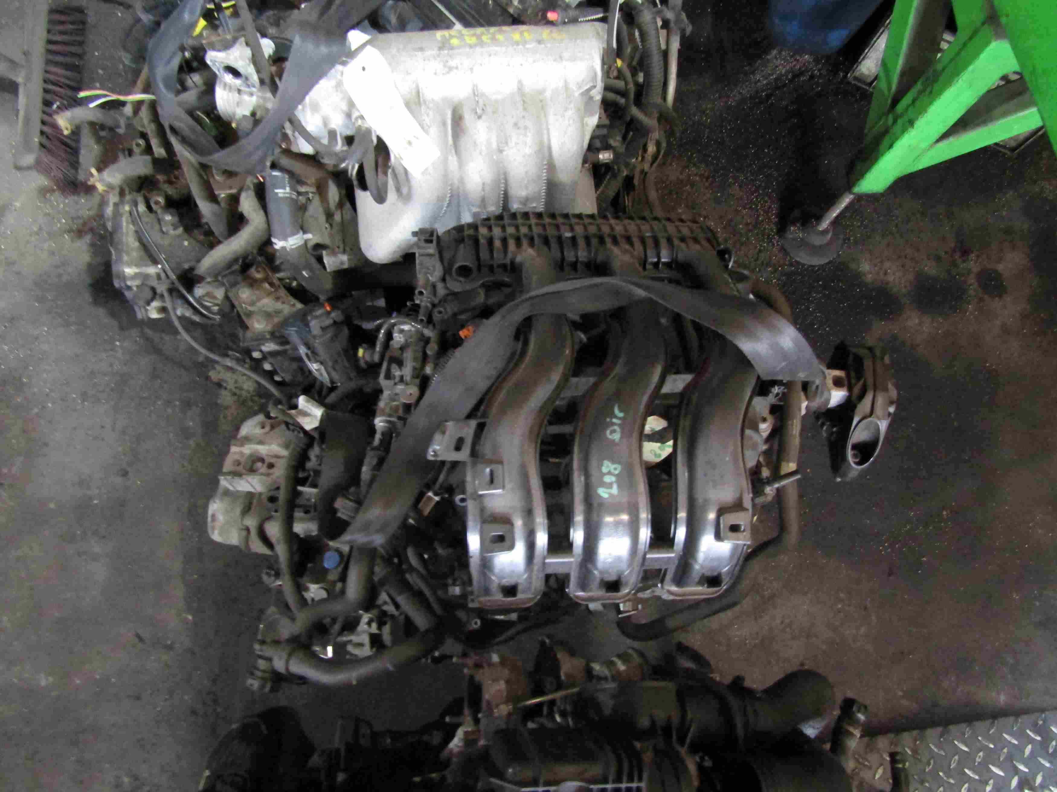 Moteur 
PEUGEOT 208

Type moteur : HMR-HM05-EB2FA
 Km nc

Vendu sans alternateur, démarreur, compresseur de clim

Garanti(e) 12 mois

Frais de Port sur devis