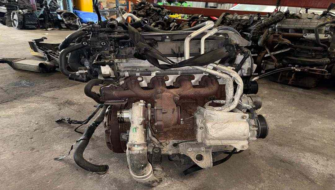 Moteur 
PEUGEOT Boxer 3phase 2 2.2 hdi - 16v turbo

Type moteur : 4hh/4h03/puma c
 Km - 210605

Vendu sans alternateur, démarreur, compresseur de clim

Garanti(e) 3 mois

Frais de Port sur devis
