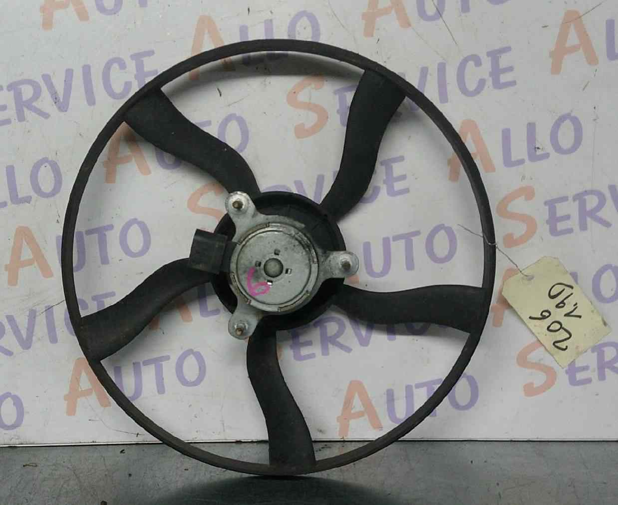 Ventilateur Eau  PEUGEOT 206 PHASE 1 1.9 D 

MILLESIME 03/2000

MOTEUR DW8_WJZ
