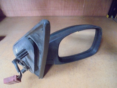 Retro Electrique Droit
PEUGEOT 306

Coque verte