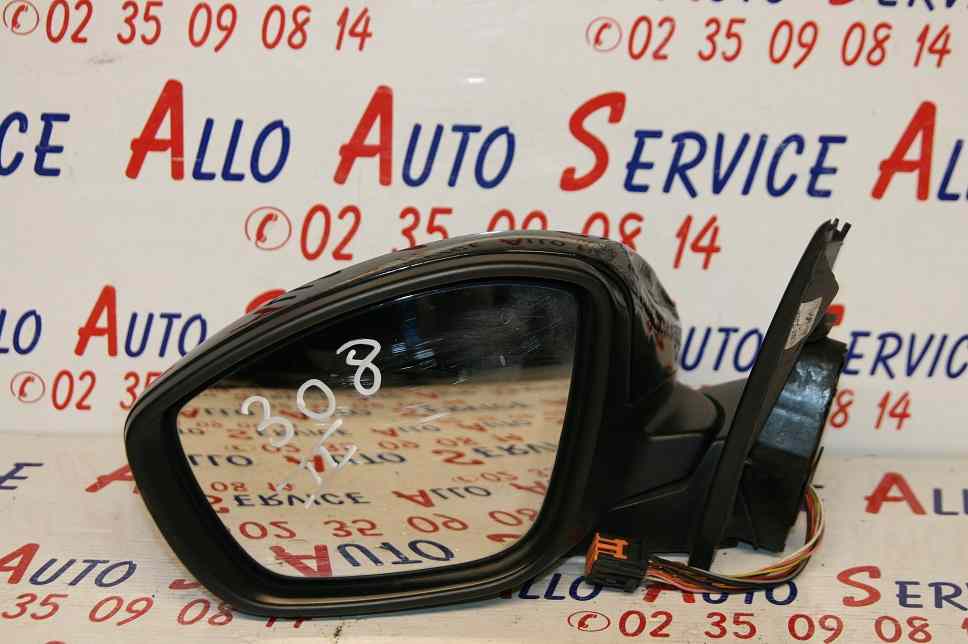 Retro Electrique Gauche PEUGEOT 308 II
09/2013

Coque légèrement fondu sur le dessus