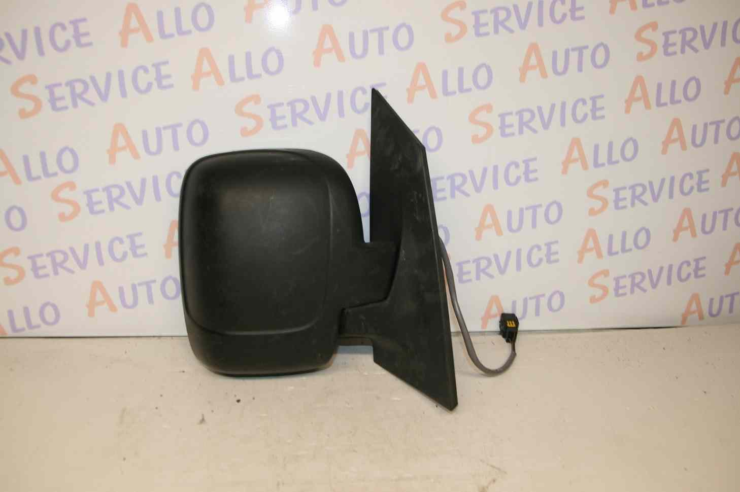 Retro Electrique Droit PEUGEOT Expert 2
03/2007
