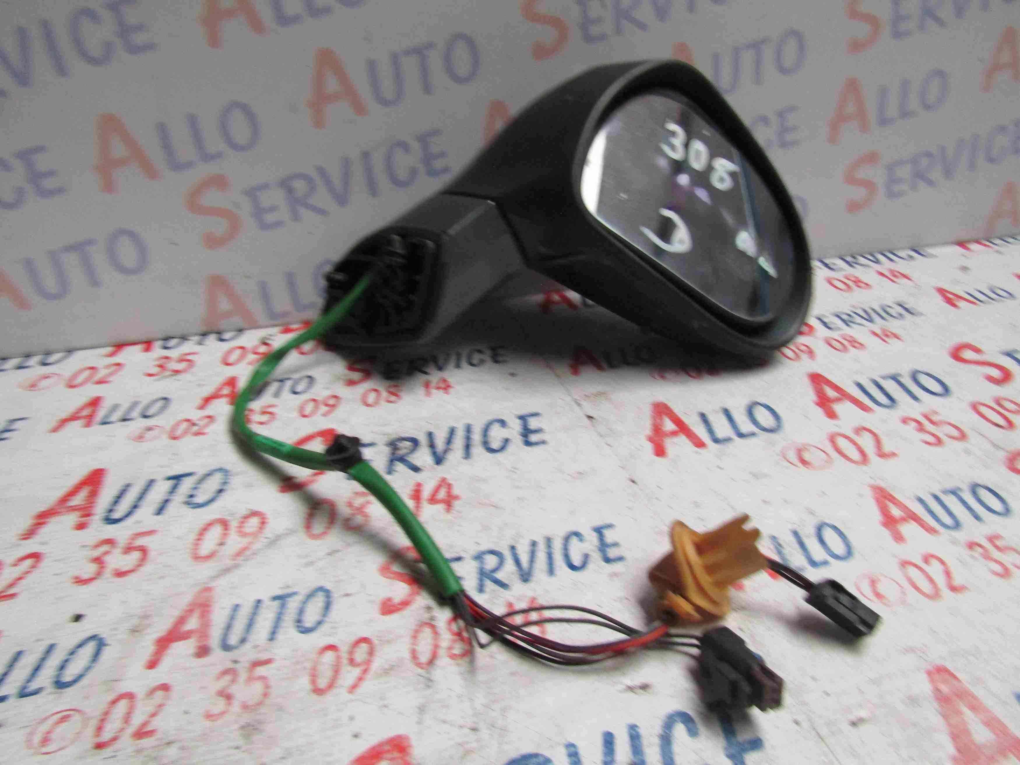 Retro Electrique Droit
PEUGEOT 308 1 Phase 2

Couleur: Gris Foncé
04.2011
Frais de port sur devis

