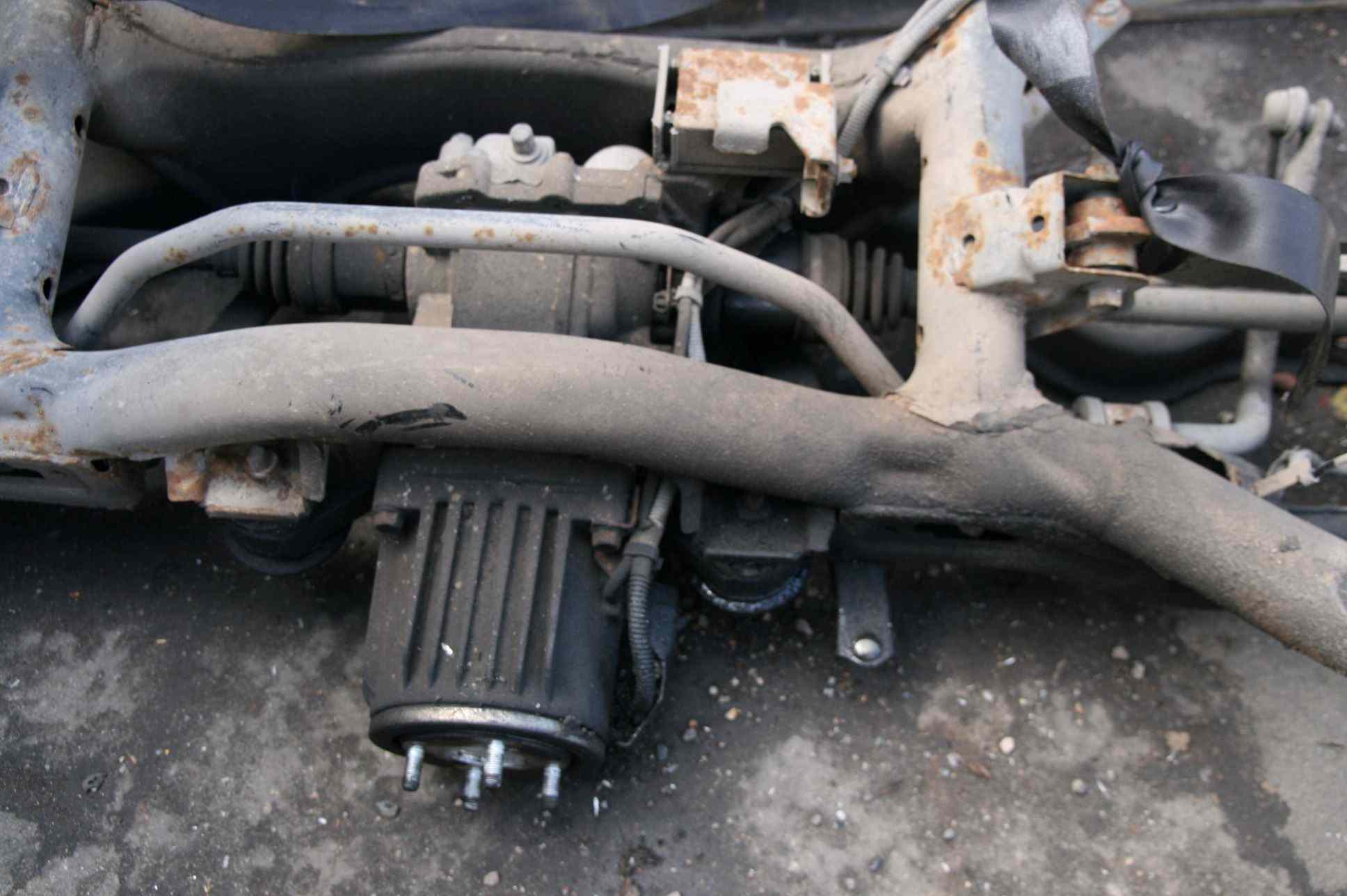 Pont Arriere PEUGEOT 4007
de 2008

référence : 3001E7
frais de port sur devis