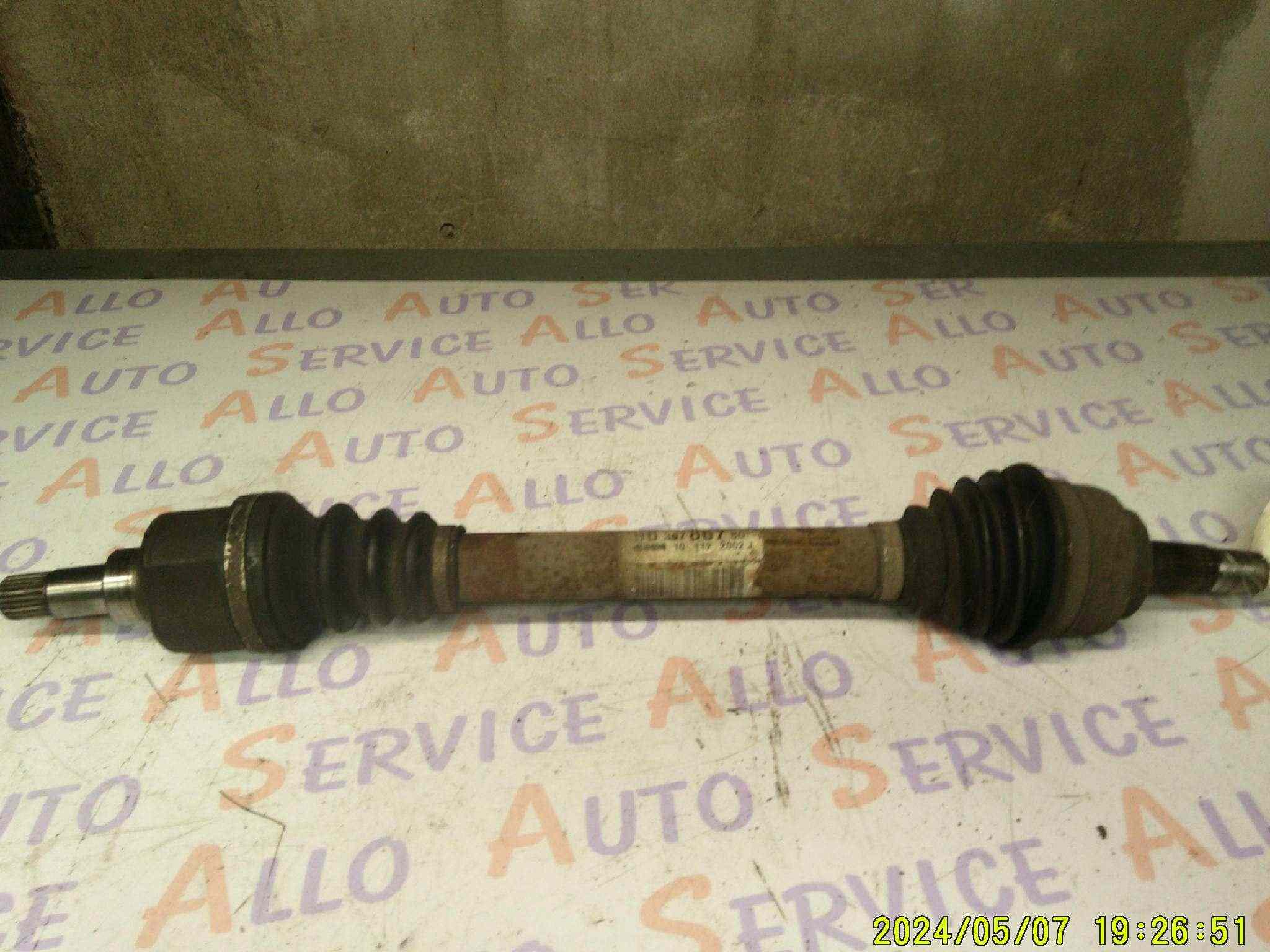 Cardan Gauche
PEUGEOT 307 phase 1
ref: 9636786780

