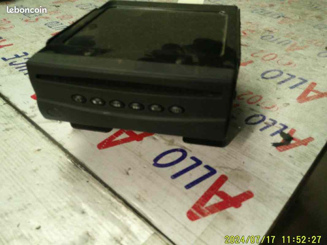 Unite de radio espace 4 phase 2
cd/dvd/gps
ref : 7711427939

