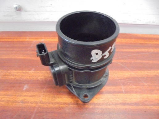 Debitmetre Air 
RENAULT Scenic 3 1.9 DCI 130CV
An 04.2009 - 11.2011

Continental 5Wk9 7021
82006825587