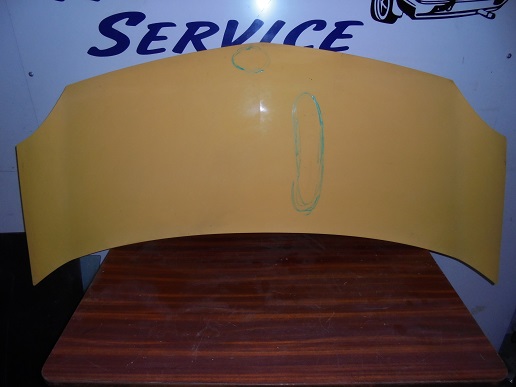 Capot 
RENAULT Kangoo 2
An 10.2008 - 03.2013

Deux enfoncements assez légers

Frais de Port sur devis