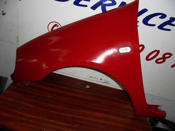 Aile AV Gauche
RENAULT Clio 2 phase 1
An 03.1998 - 06.2001

Frais de Port sur devis