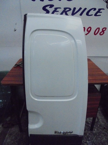 Porte AR Droit
RENAULT Kangoo 1 phase 2
An 03.2003 - 06.2010

Frais de Port sur devis