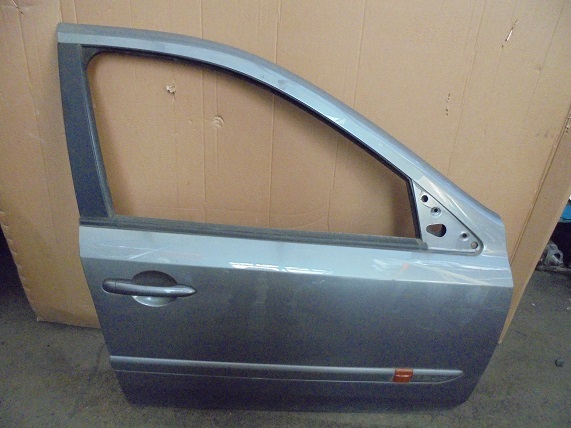 Porte AV Droit
RENAULT Laguna 2 (5P)
An 11.2000 - 03.2005

Vendue nue

Frais de Port sur devis