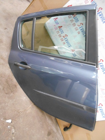 Porte AR Droit
RENAULT Clio 3
An 09.2005 - 03.2009

Vendu nue
Frais de Port sur devis