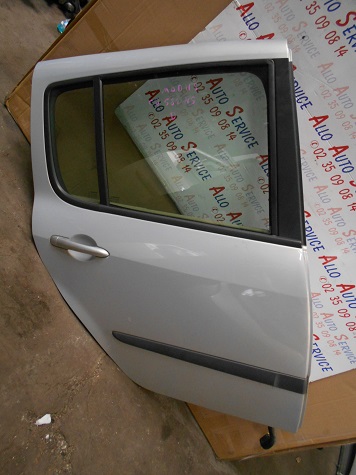 Porte AR Droit
RENAULT Modus
An 09.2004 - 12.2007

Vendue nue

Frais de Port sur devis