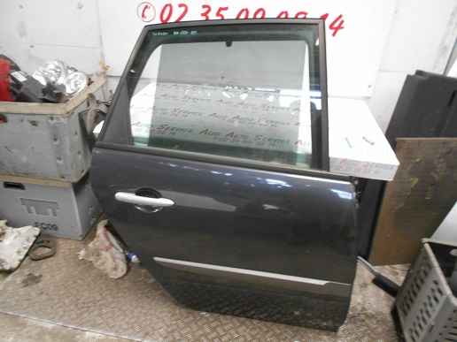 Porte AR Droit
RENAULT Grand Scénic 2 phase 2
An 09.2006 - 04.2009

Vendue nue
Frais de Port sur devis