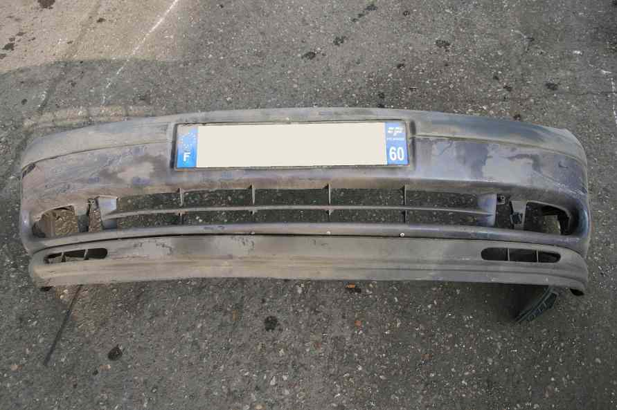 Pare Choc Av RENAULT Grand Espace 3
10.2001

Couleur Bleu Marine

Frais de Port sur devis