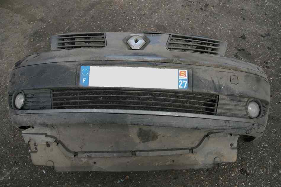 Pare Choc Av RENAULT Espace 4 Phase 1
09.2004

Couleur Gris Foncé

Frais de Port sur devis