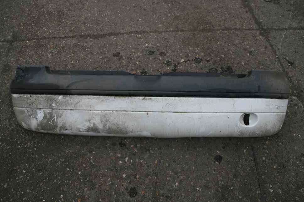 Pare Choc Ar RENAULT Twingo 1 Phase 3
06.2004

Couleur Blanc

Frais de Port sur devis