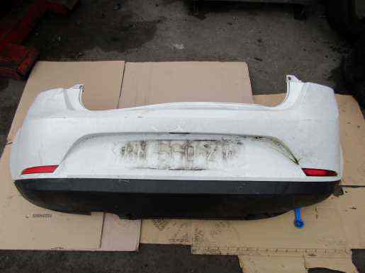 Pare Choc Ar

RENAULT Megane 3
2005

Frais de Port sur devis