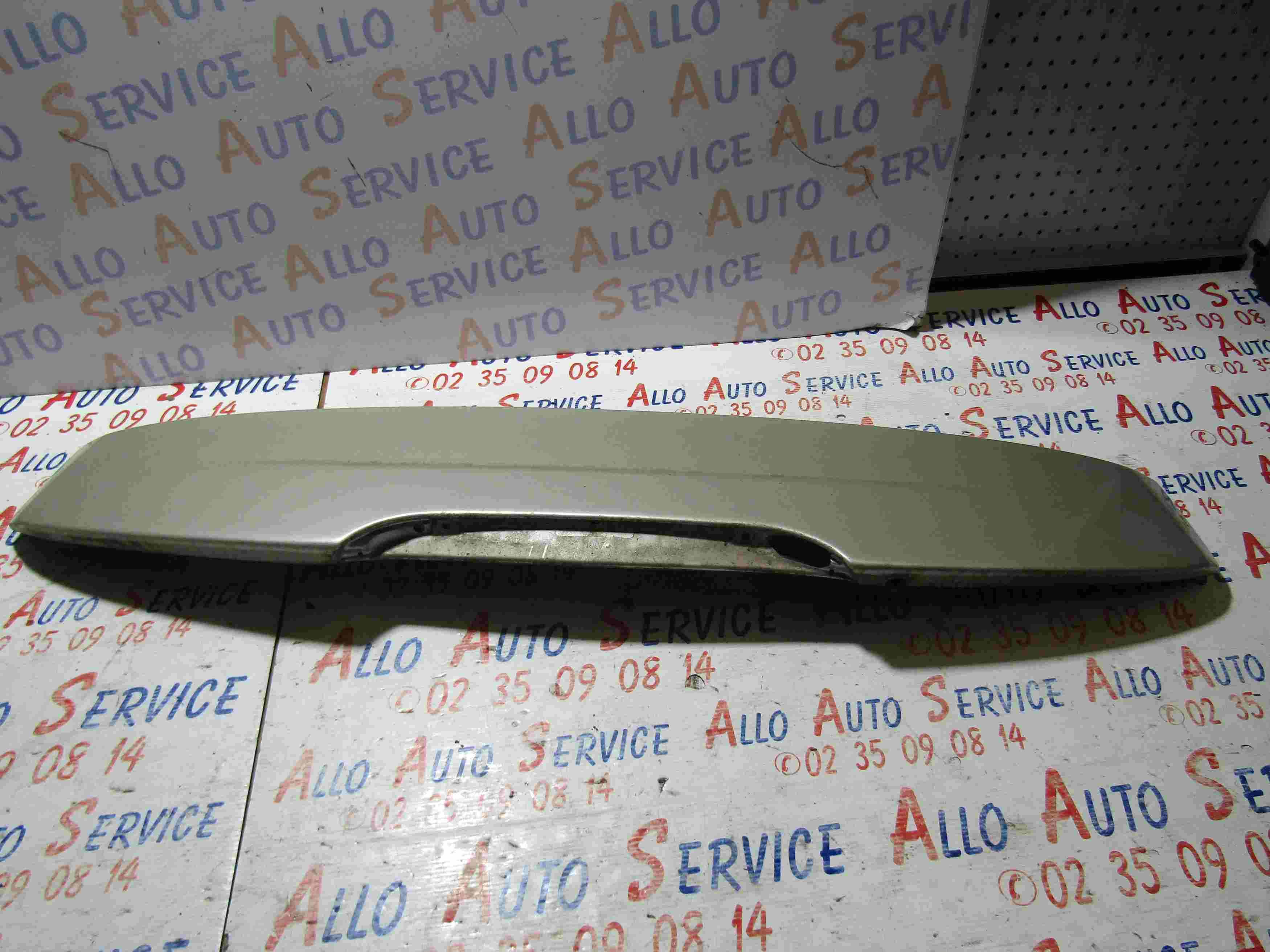 Becquet
RENAULT Clio 2 Campus
07.2007

Frais de Port sur devis