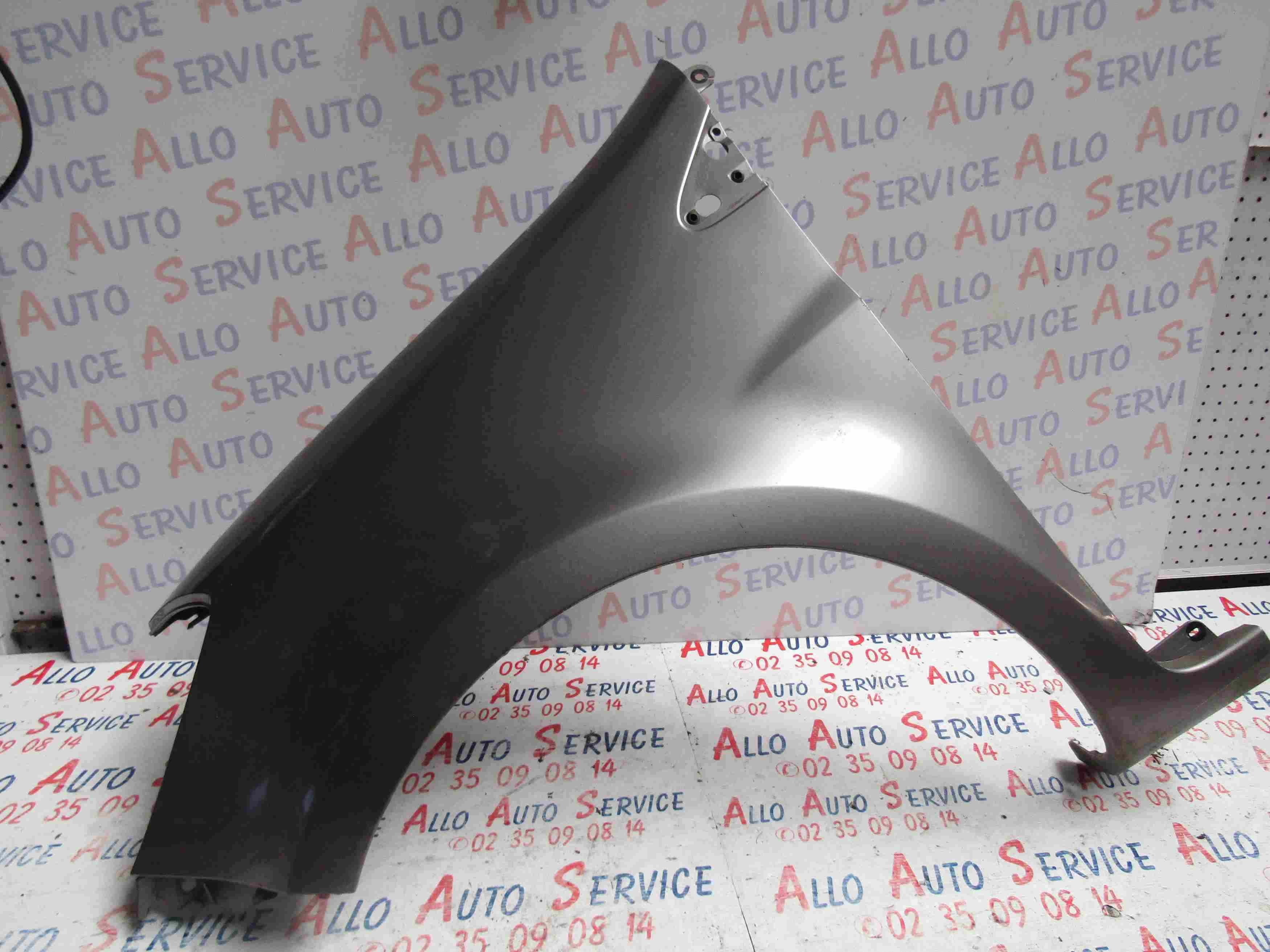 Aile AV Gauche
RENAULT Clio 3 Phase 2


Couleur: Gris Beige
L Réf: 195
06.2009
Frais de Port sur devis