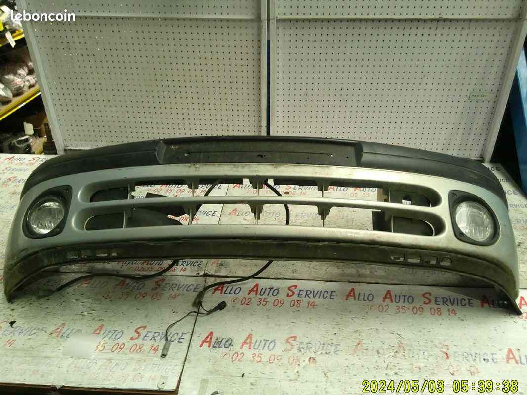 Pare choc av clio 2 phase 2  1.9Dti