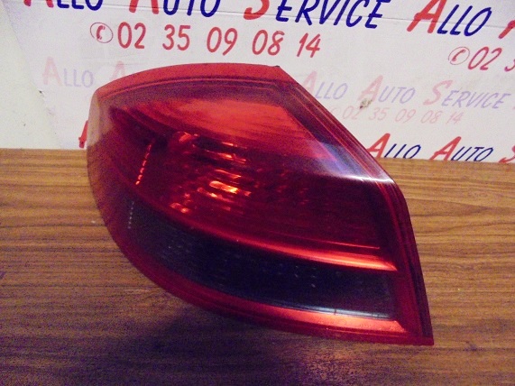 Feu Arriere Gauche
RENAULT Velsatis
An 01.2002 - 04.2005