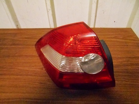 Feu Arriere Gauche
RENAULT Megane 2 Berline
An 09.2003 - 12.2005