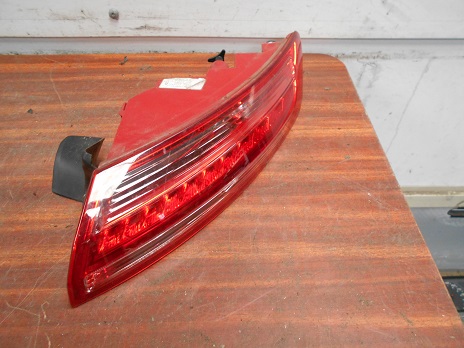 Feu Arriere Droit
RENAULT Laguna 3 Coupe Phase 1

2008-10->2013-03

