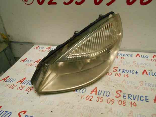 Optique Gauche
RENAULT Grand Scénic 2 phase 1

Années de 03/2004 à 12/2005

