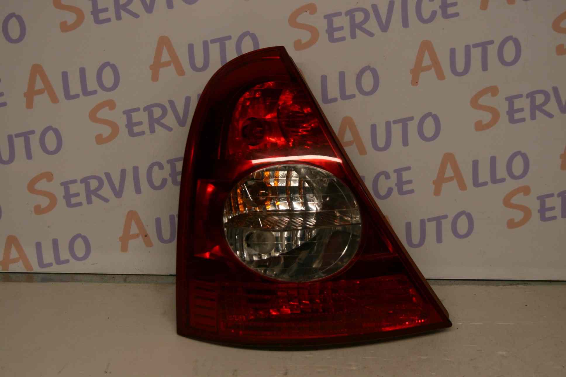 Feu Arriere Gauche RENAULT Clio 2
06.2008
