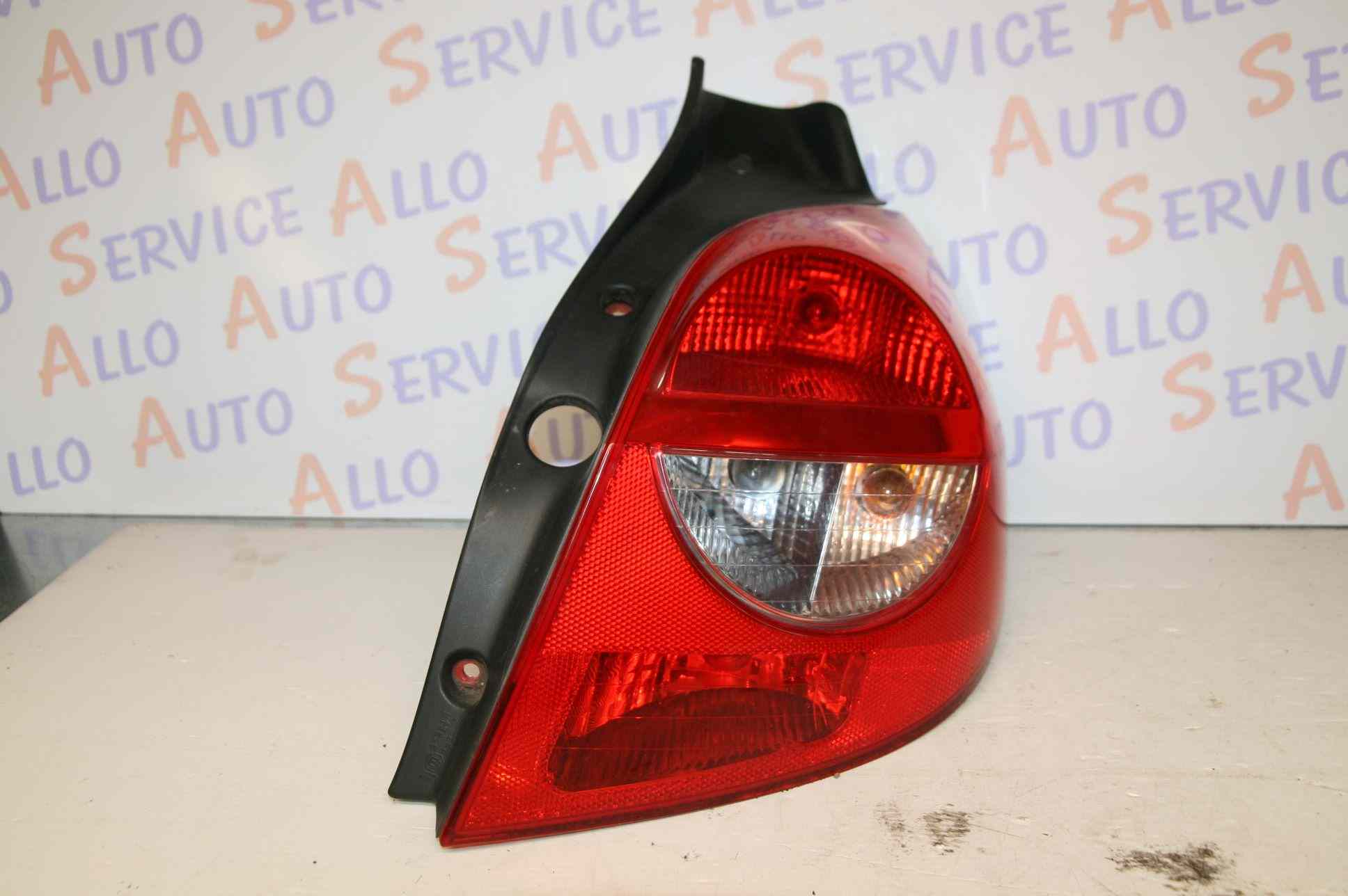 Feu Arriere Droit
RENAULT Clio 3

