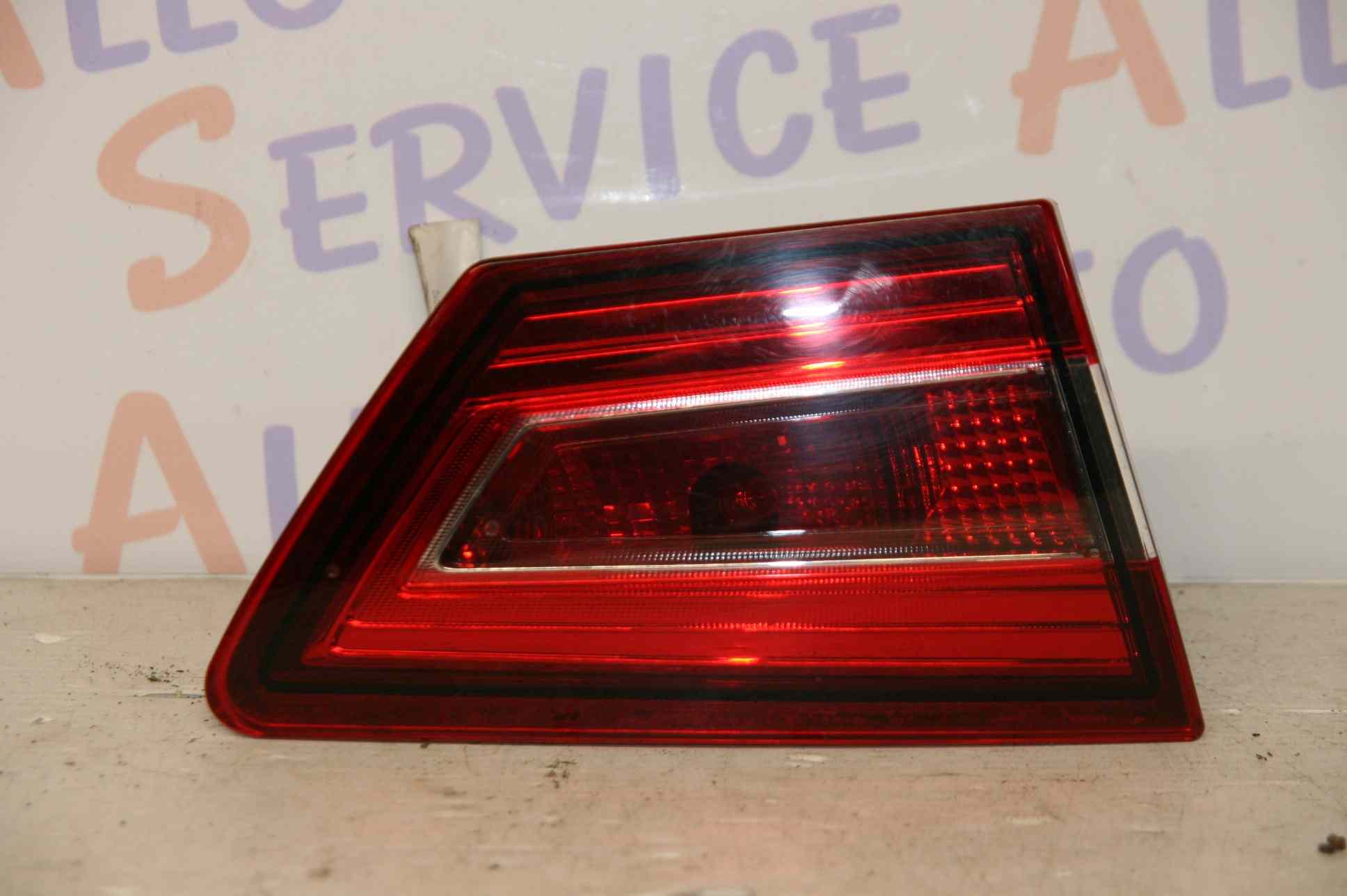 Feu Arriere secondaire Gauche
RENAULT CLIO IV PHASE 1 5P
2012-07->2016-12

